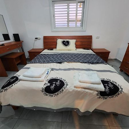 Short Term Stay In Rehovot Central Location Near Nes Ziona Rishon Lezion Jerusalem And Tel Aviv Eksteriør billede