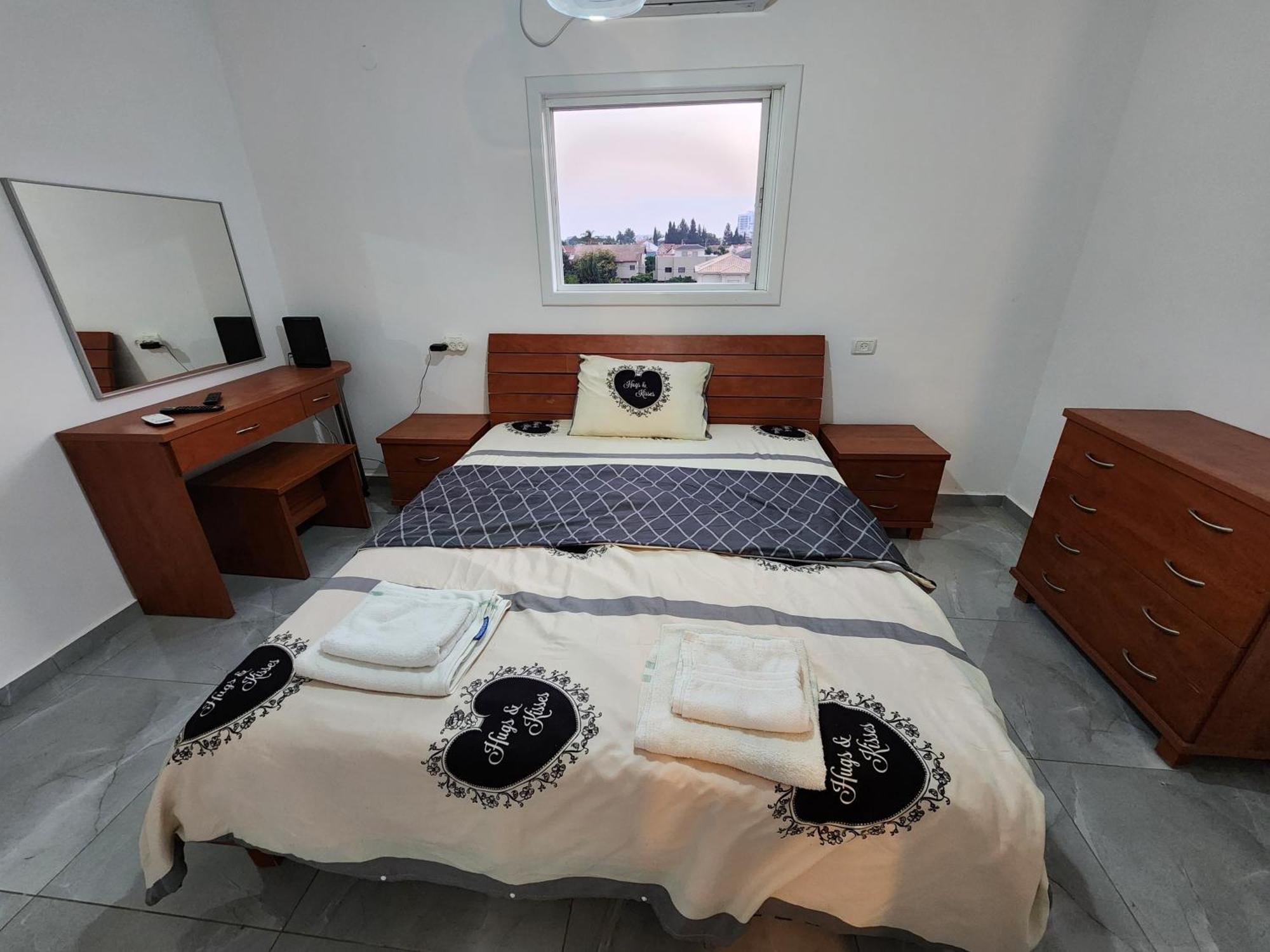 Short Term Stay In Rehovot Central Location Near Nes Ziona Rishon Lezion Jerusalem And Tel Aviv Eksteriør billede