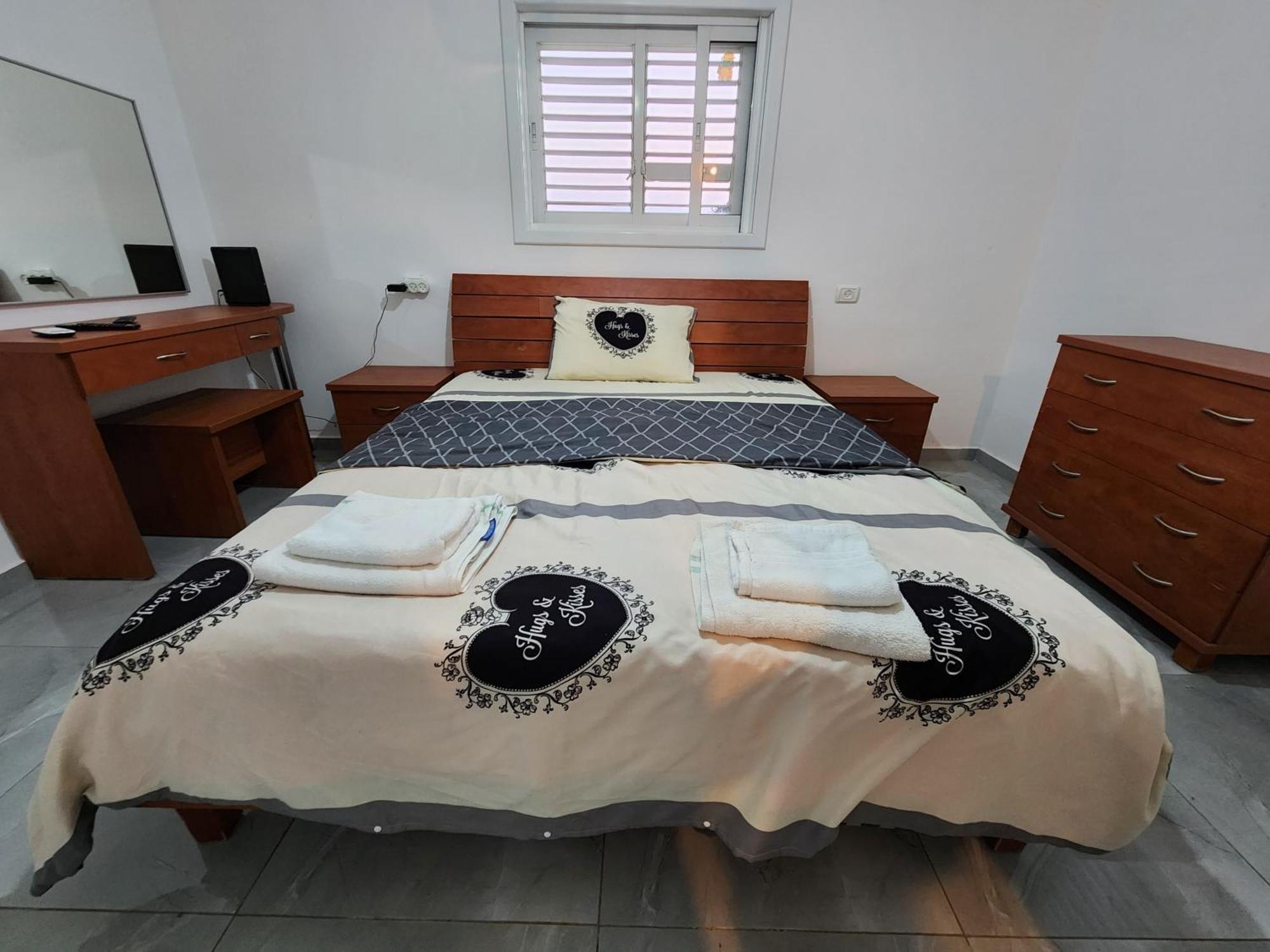 Short Term Stay In Rehovot Central Location Near Nes Ziona Rishon Lezion Jerusalem And Tel Aviv Eksteriør billede